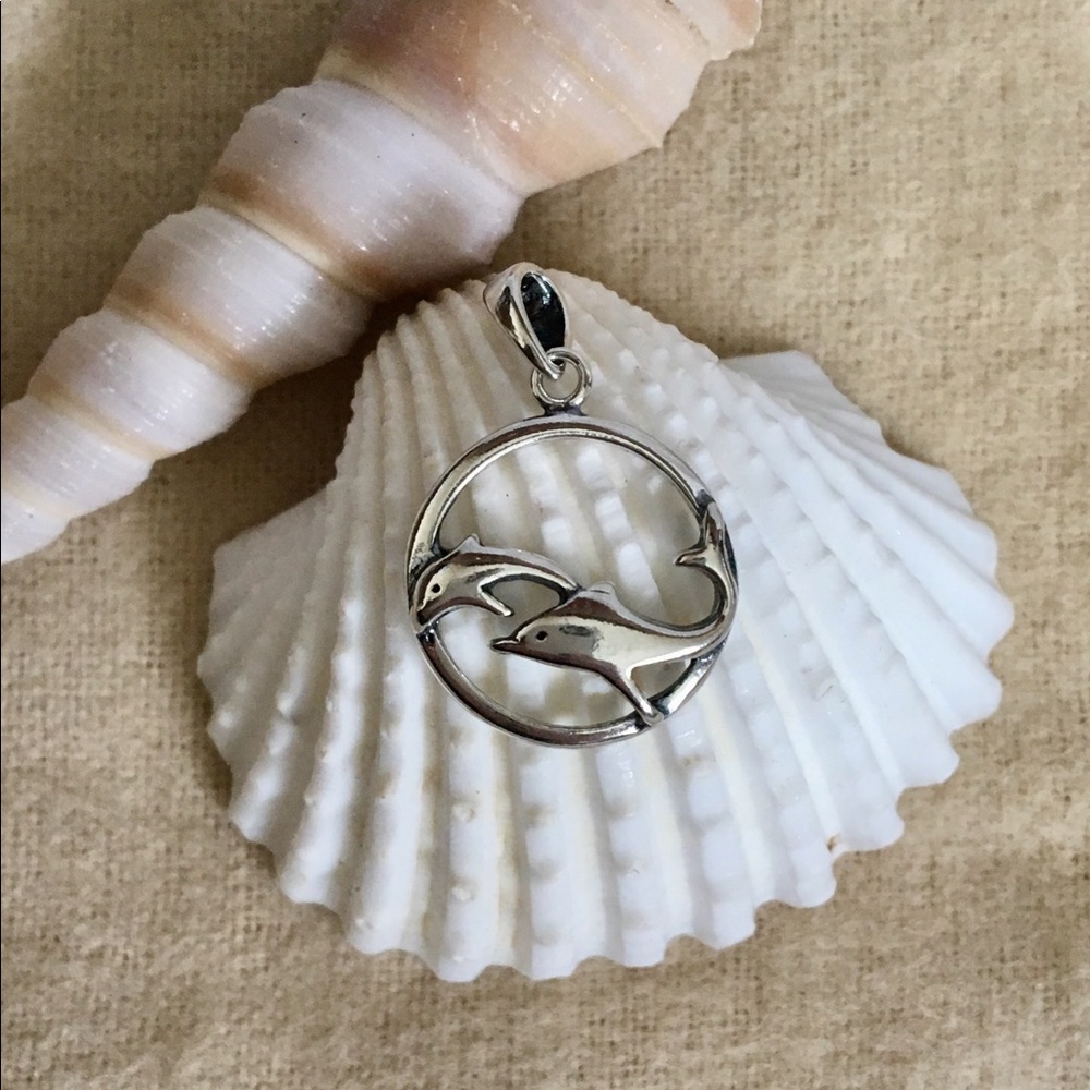 🐬Silver Dolphin Pendant🐬